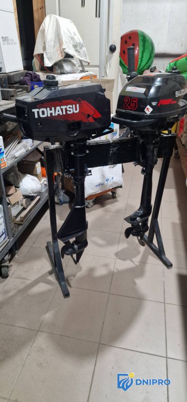 Продам лодочный мотор Suzuki 2,5 лошадки. Tohatsu - 3,5 л.с.