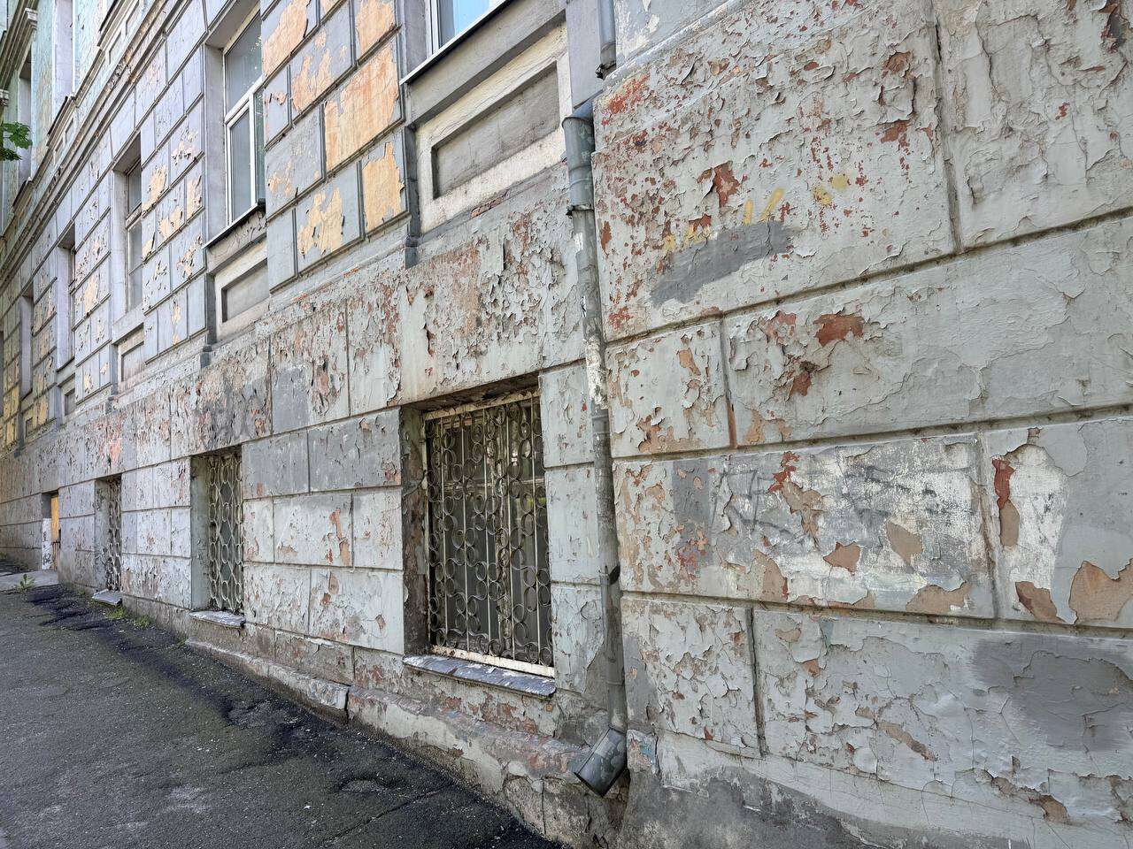 ДНУ: 5 років занепаду ректора Оковитого