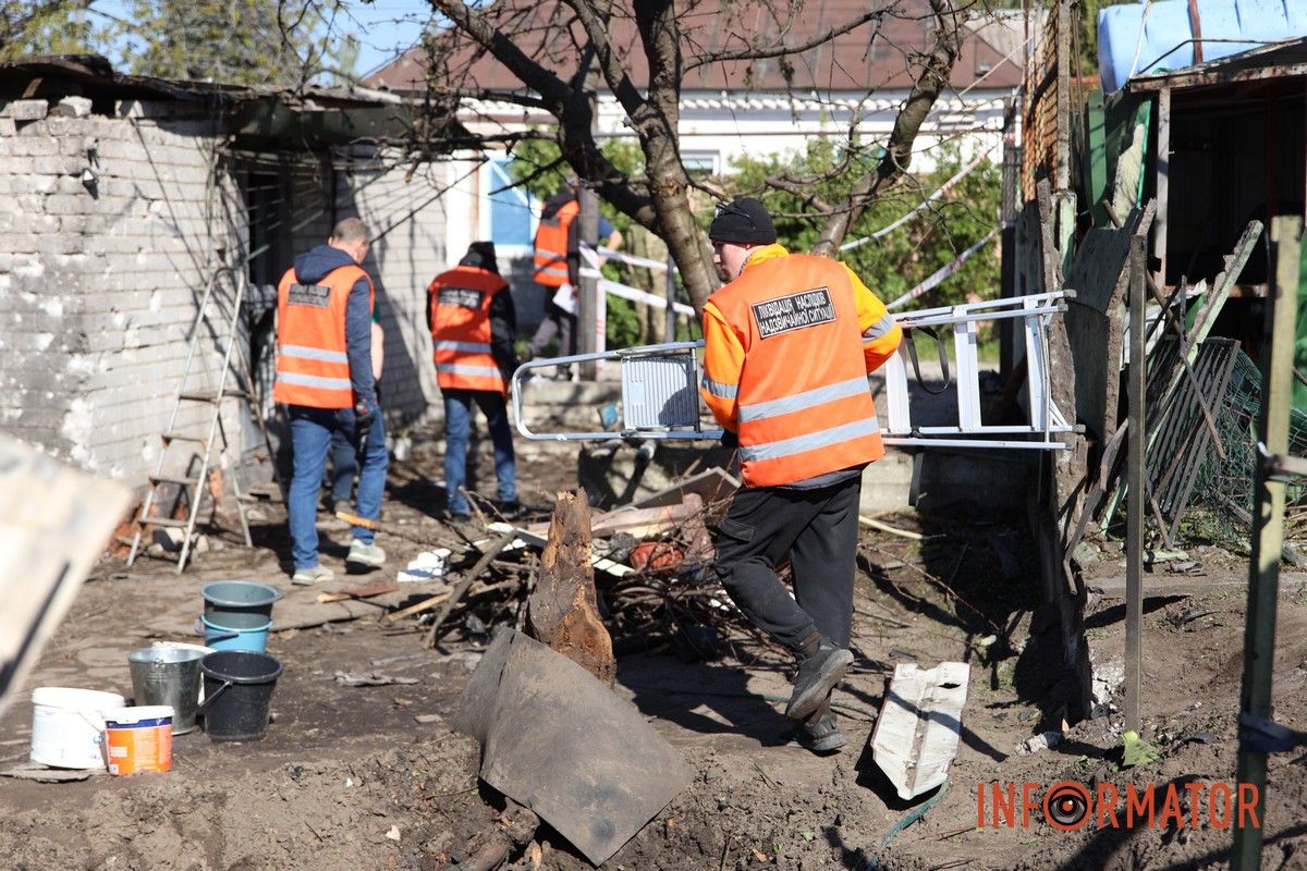 Удар «Шахедом» по Дніпру: фоторепортаж Інформатора