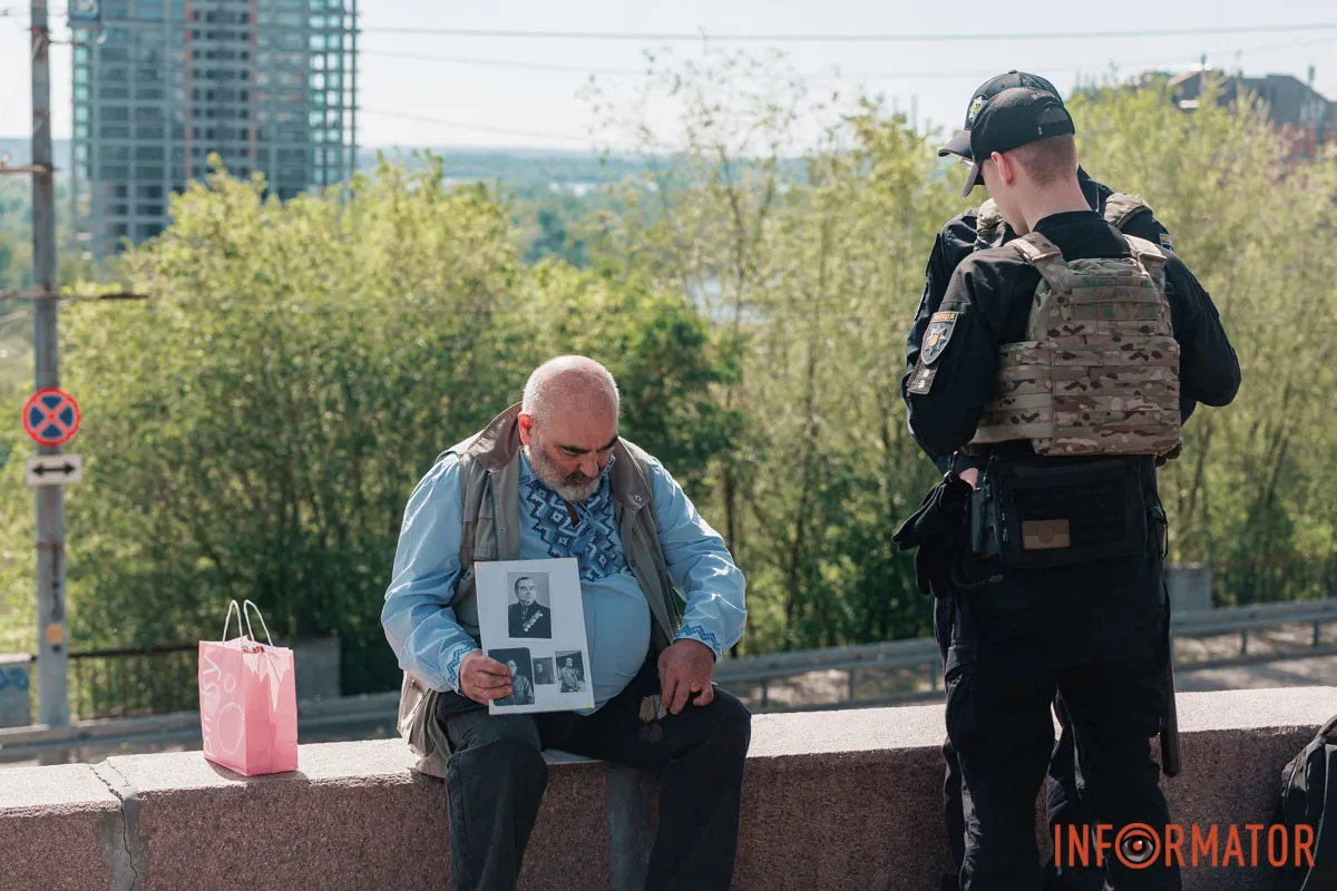 що відбувалося 9 травня біля Стели Вічної слави у Дніпрі