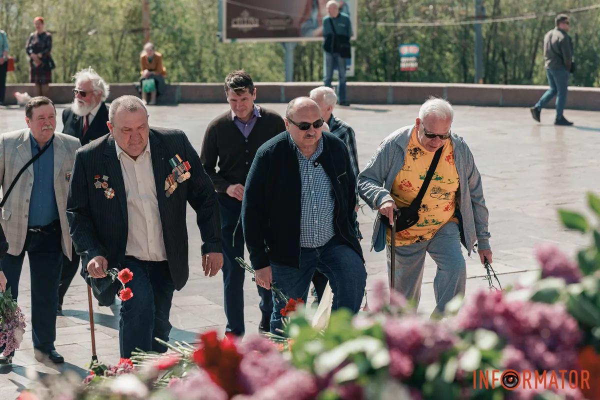 що відбувалося 9 травня біля Стели Вічної слави у Дніпрі