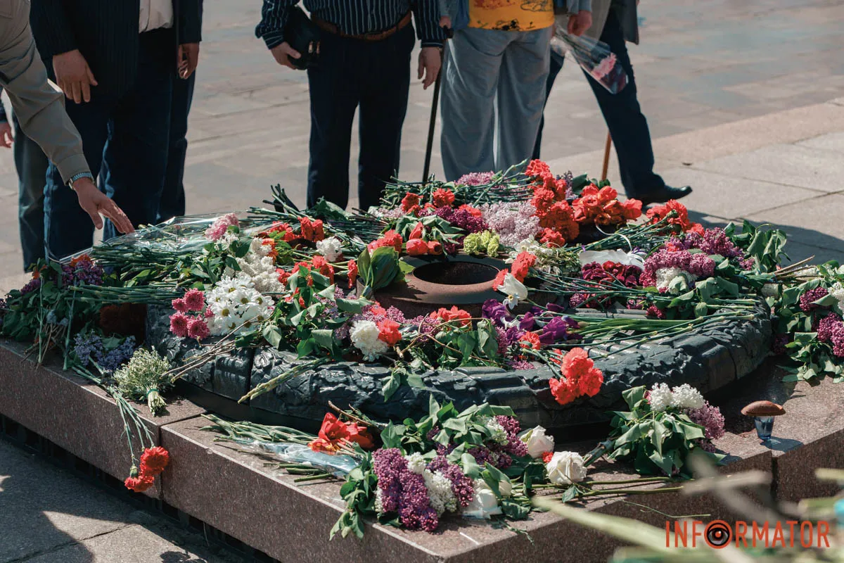 що відбувалося 9 травня біля Стели Вічної слави у Дніпрі