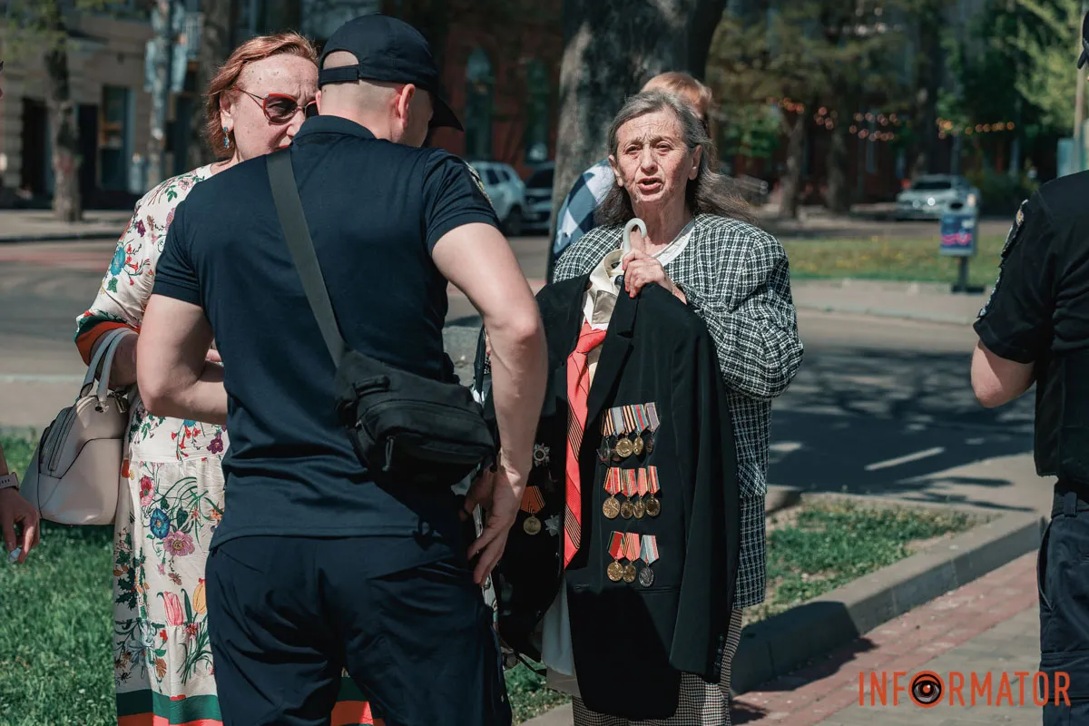 що відбувалося 9 травня біля Стели Вічної слави у Дніпрі