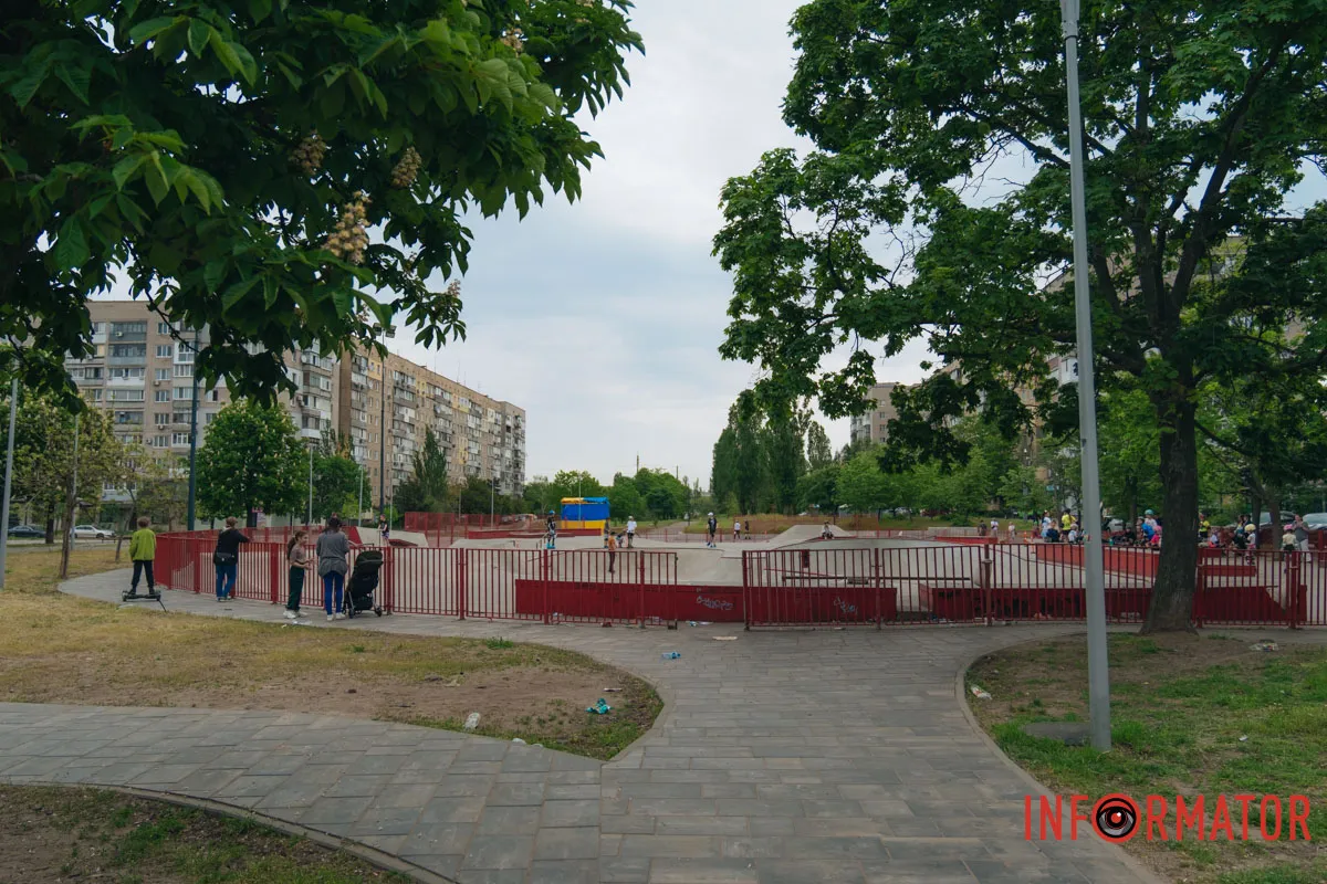 У Дніпрі перенесли вхід до скейт-парку у сквері Усачова
