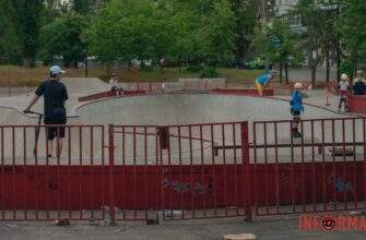 У Дніпрі перенесли вхід до скейт-парку у сквері Усачова