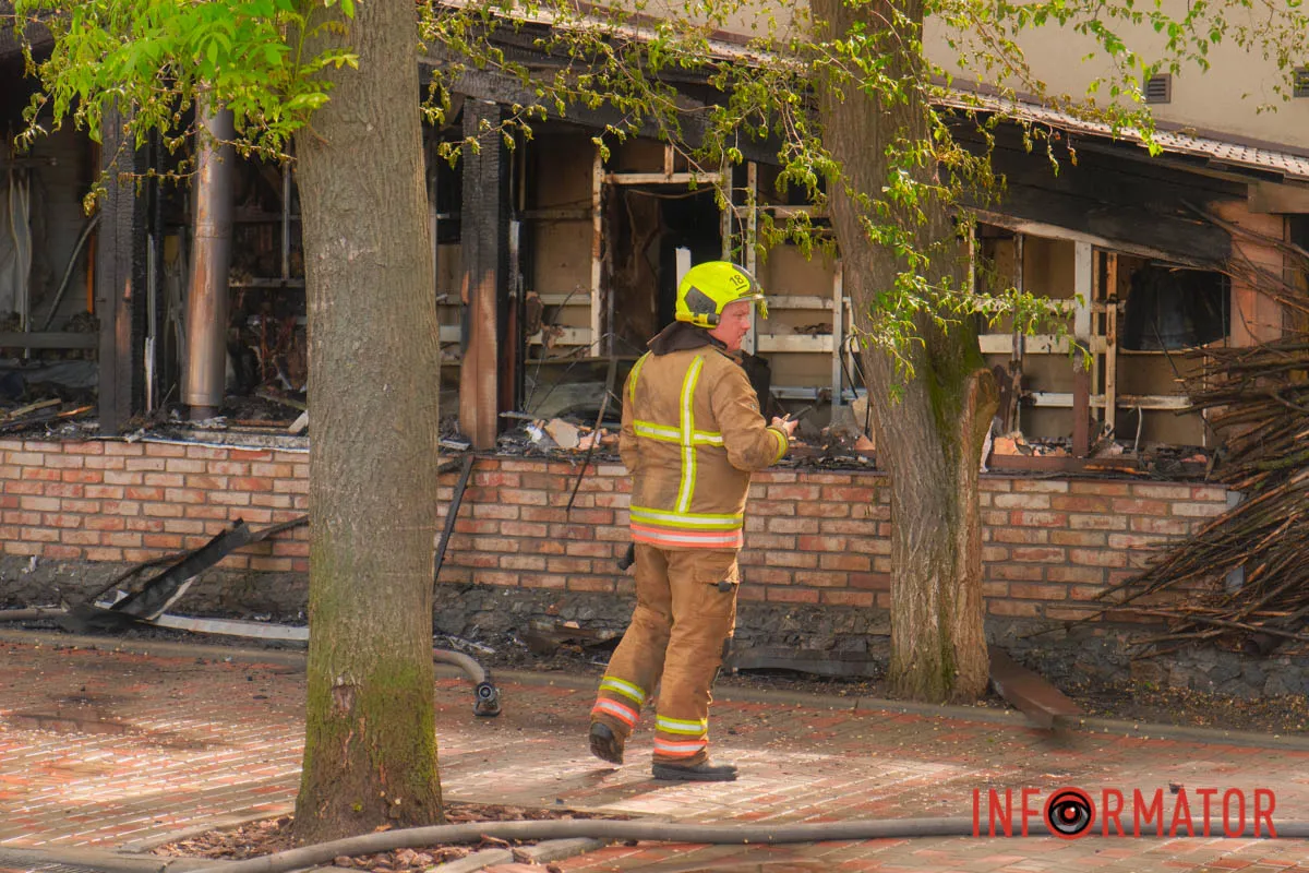 У Дніпрі на Слобожанському згорів ресторан: деталі