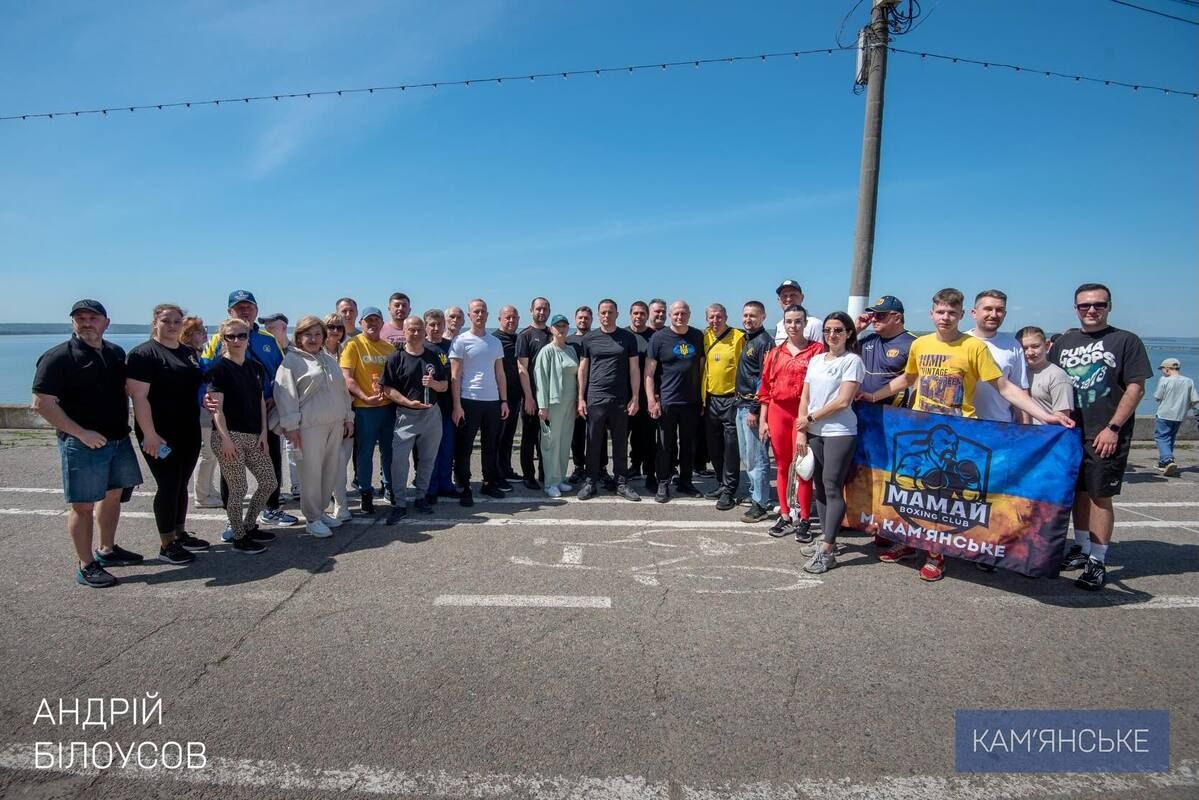 У Кам’янському відбувся спортивно-патріотичний легкоатлетичний пробіг “Разом до Перемоги”
