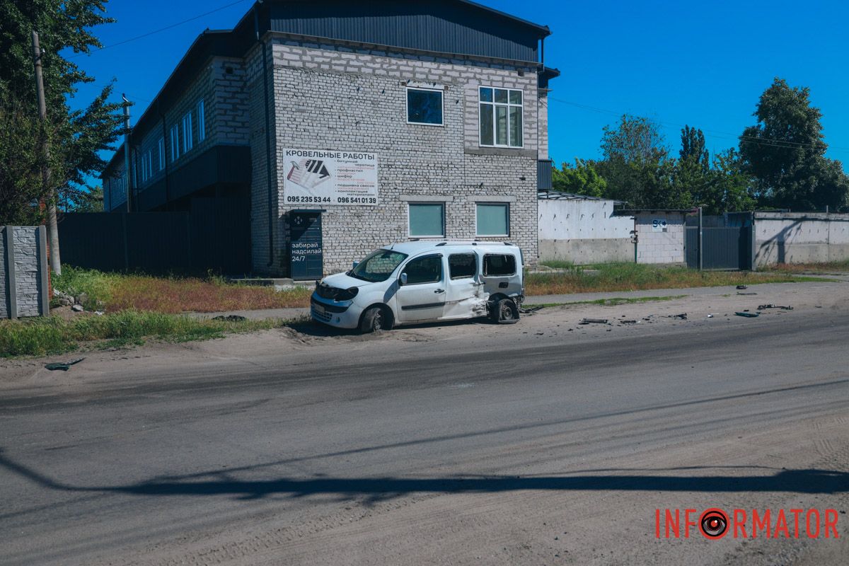 У Дніпрі на Зимових Походів зіткнулися Renault та Hyundai