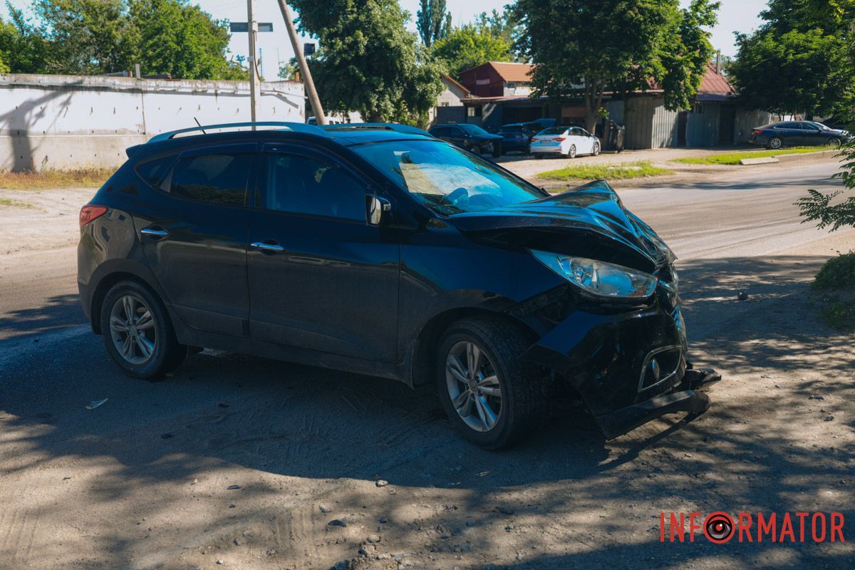 У Дніпрі на Зимових Походів зіткнулися Renault та Hyundai