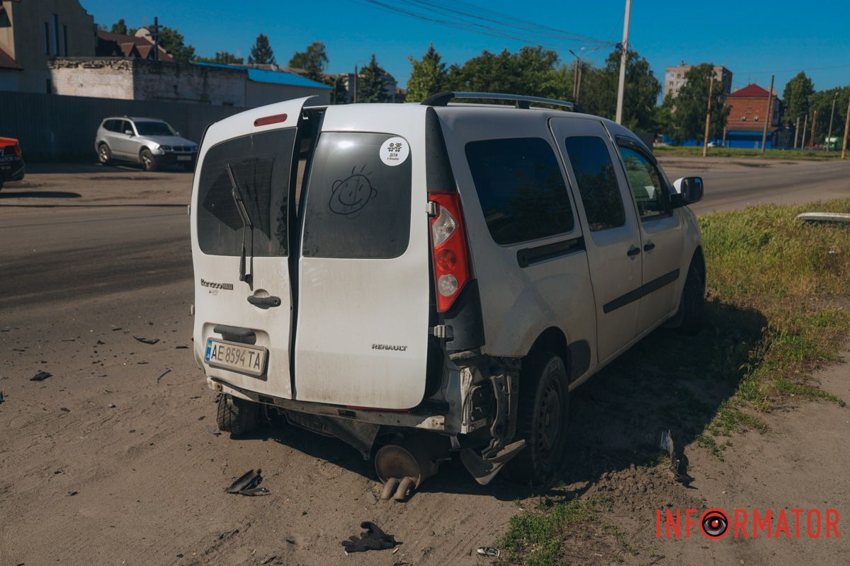 У Дніпрі на Зимових Походів зіткнулися Renault та Hyundai