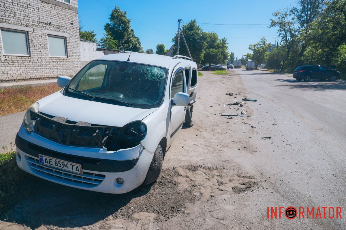 У Дніпрі на Зимових Походів зіткнулися Renault та Hyundai