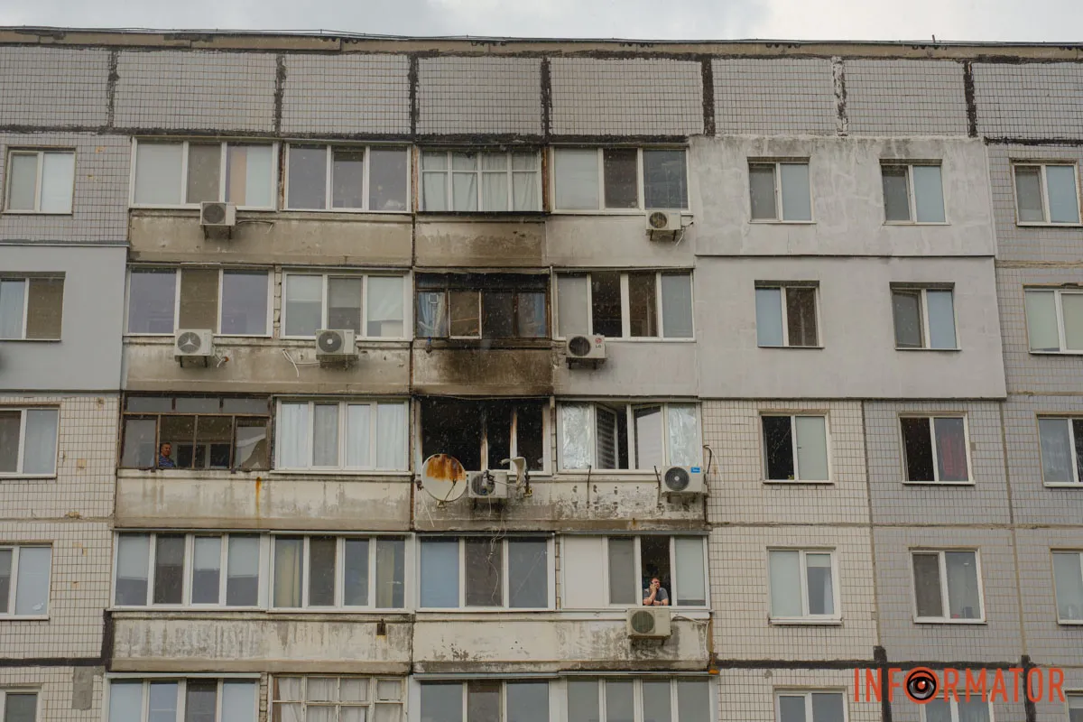 У Дніпрі на Донецькому шосе горіла квартира у багатоповерхівці