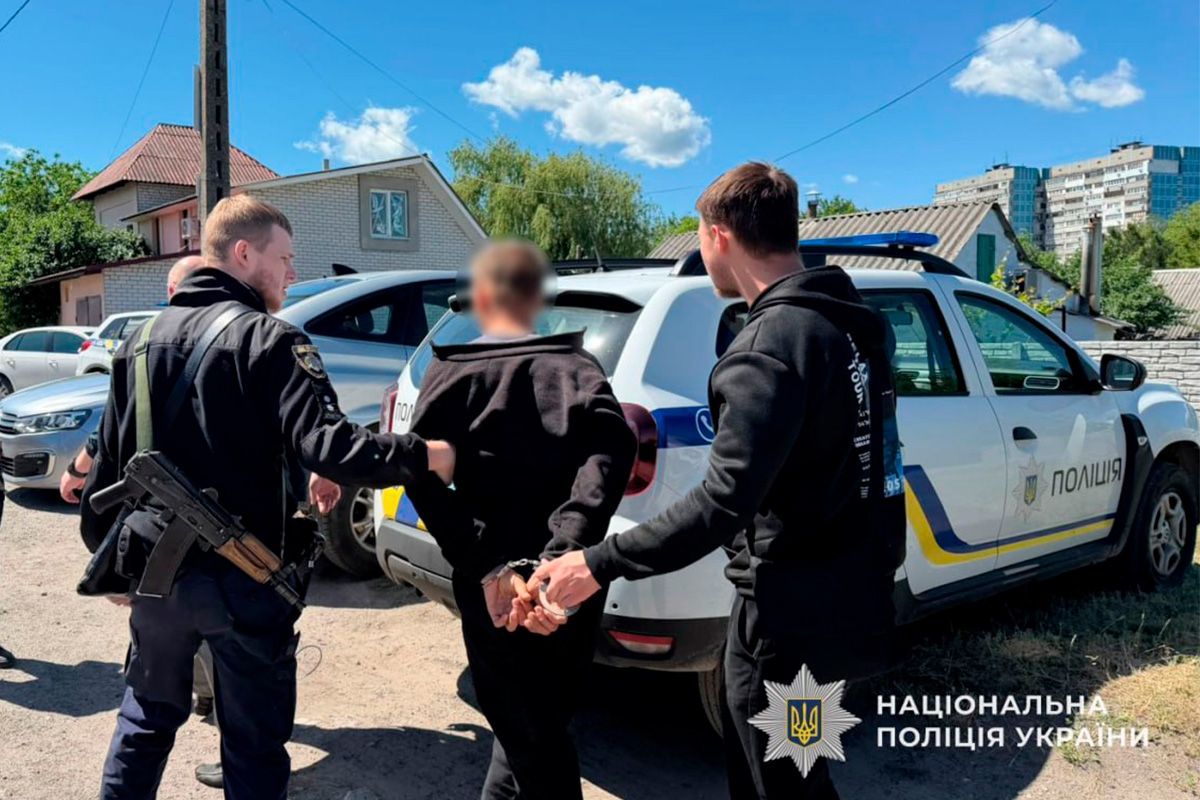 у Дніпрі у закинутій будівлі чоловік вбив 11-річного хлопчика
