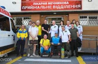 Мер Кам’янського у Дніпрі передав сучасні пневматичні пістолети обласній федерації стрільби