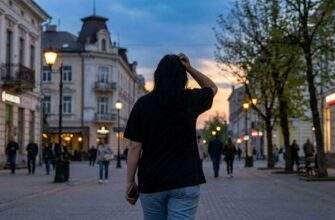 У Дніпрі вчора зникла 14-річна дівчинка: фото та прикмети