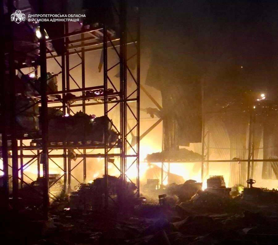 Нічна атака по Дніпру забрала життя двох людей