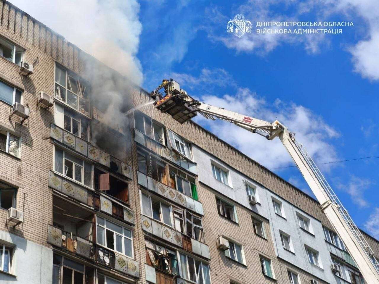 Росіяни вдарили безпілотником по будинку в Павлограді