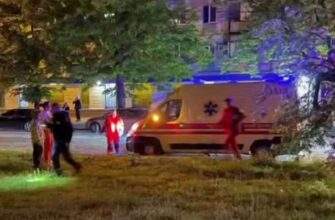 У Дніпрі на Поля посеред вулиці виявили закривавленого чоловіка: що відомо
