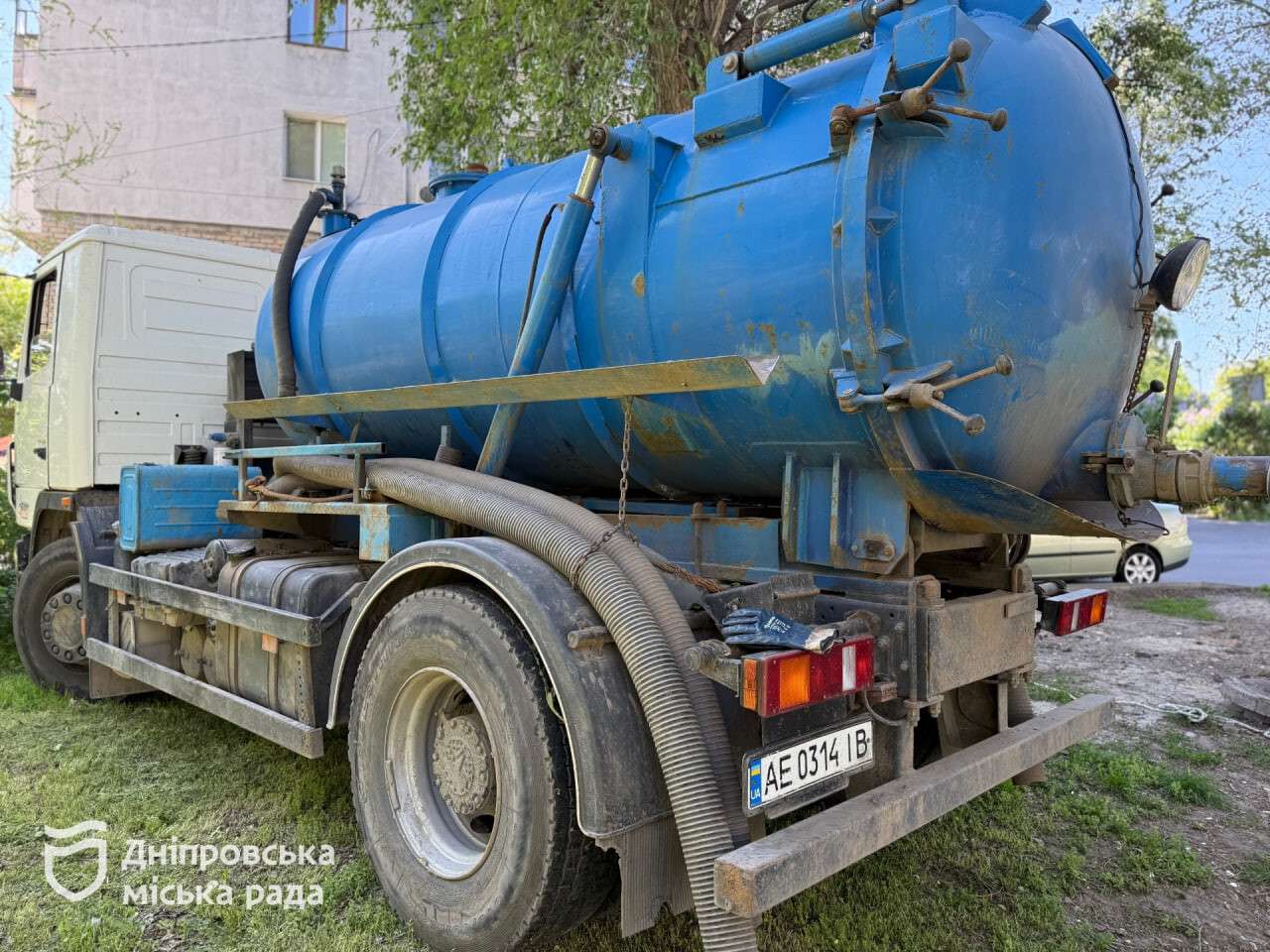 У Дніпрі триває перевірка та оновлення пожежних гідрантів