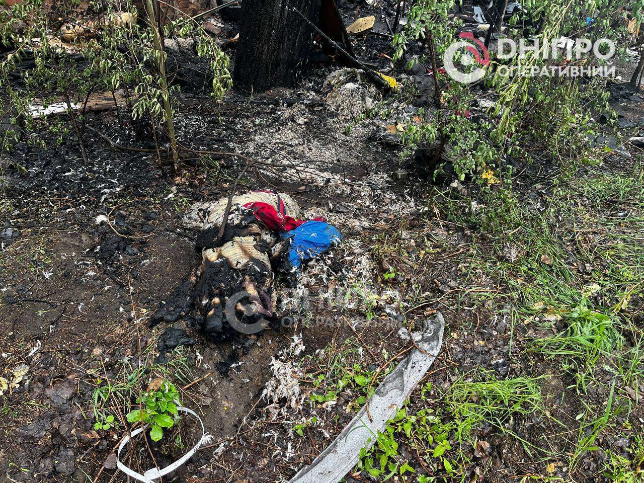 Величезний стовп чорного диму здійнявся над лівим берегом Дніпра: що відомо