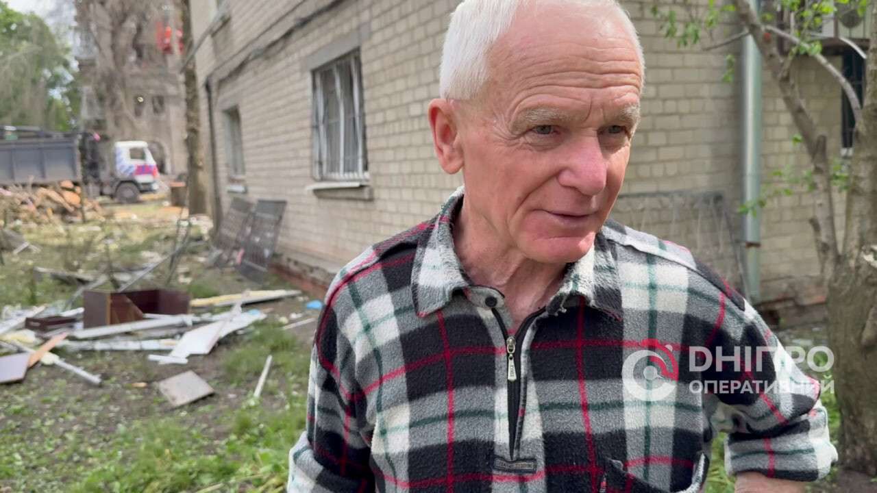 «Один був у крові, іншого придавило стіною»: дніпряни розповіли про пережите під час масованої атаки
