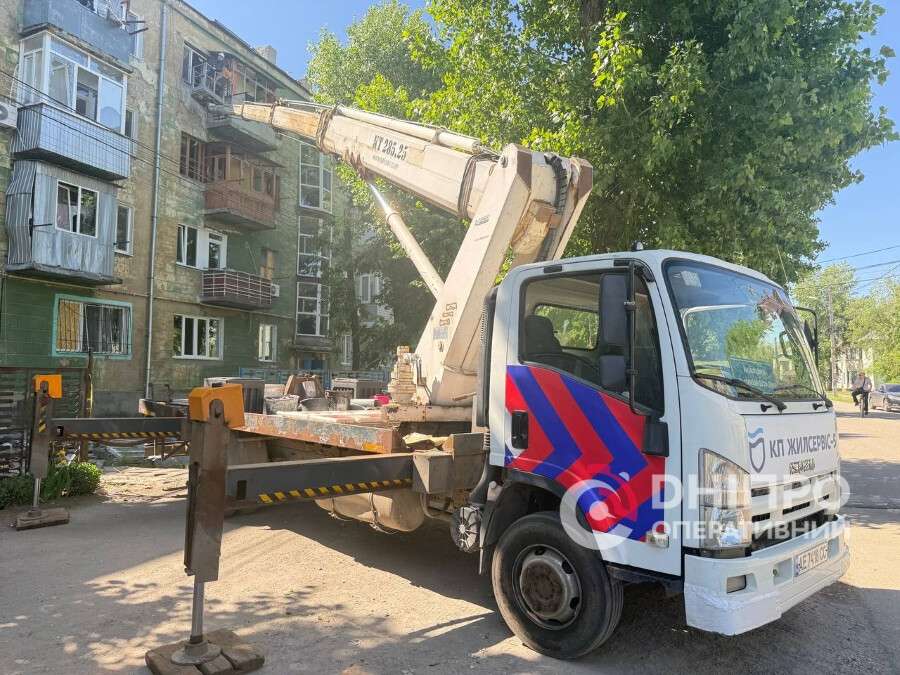 Зруйновані стіни та вцілілі улюбленці: як Дніпро оговтується від подвійної атаки "шахедів"