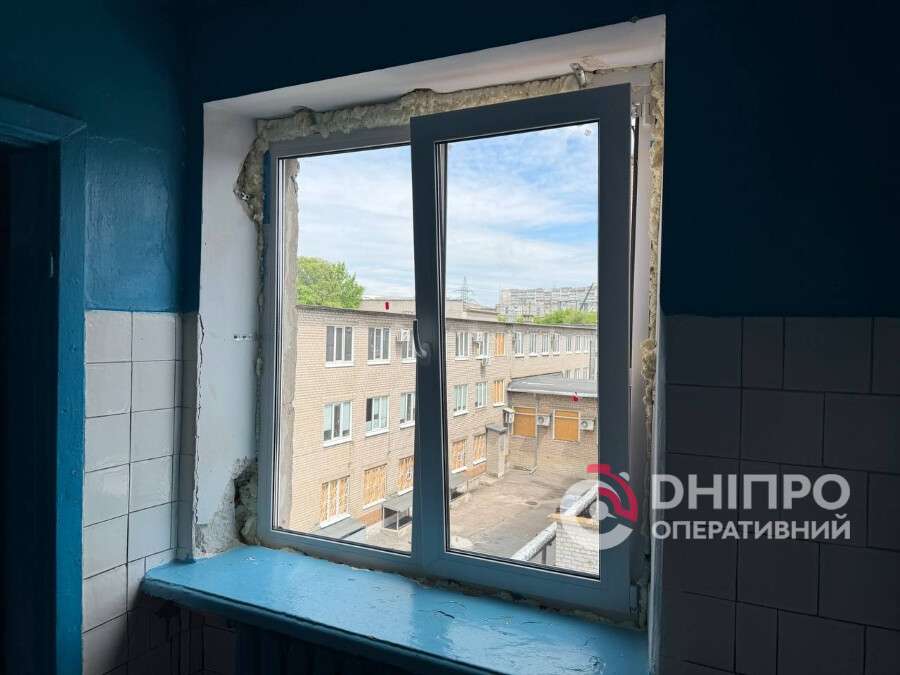 Відремонтований дитсадок та завершення робіт у гуртожитку: як Дніпро відновлюється після ворожих обстрілів