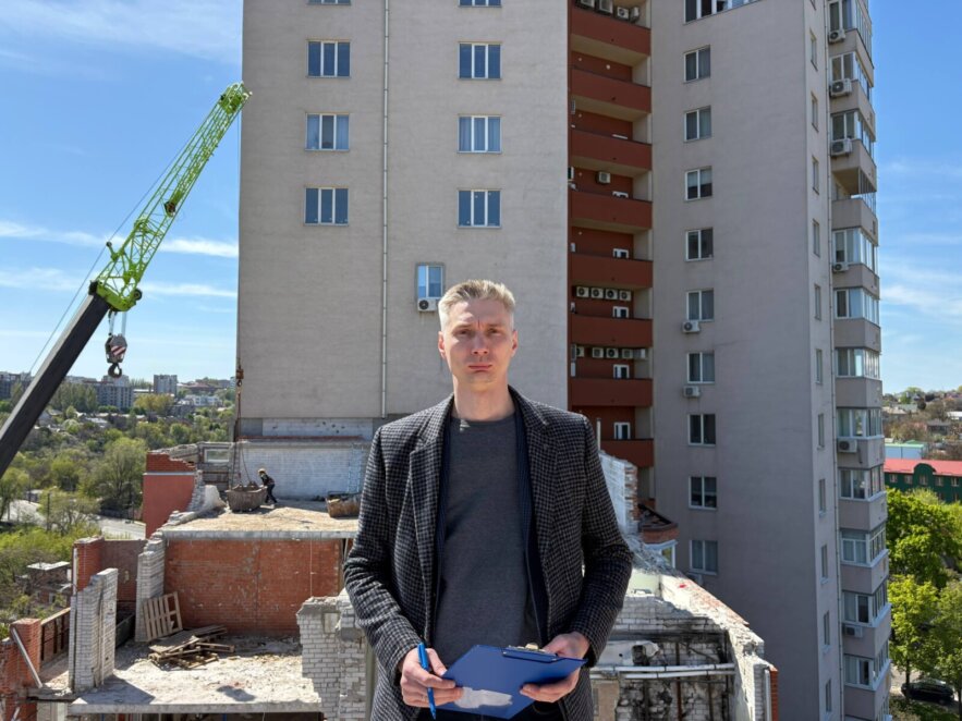 Виконкомівська, відбудова багатоповерхівки - Наше Місто
