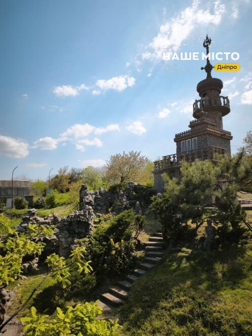 «Замок архітектора» у селі Дніпровське: історія