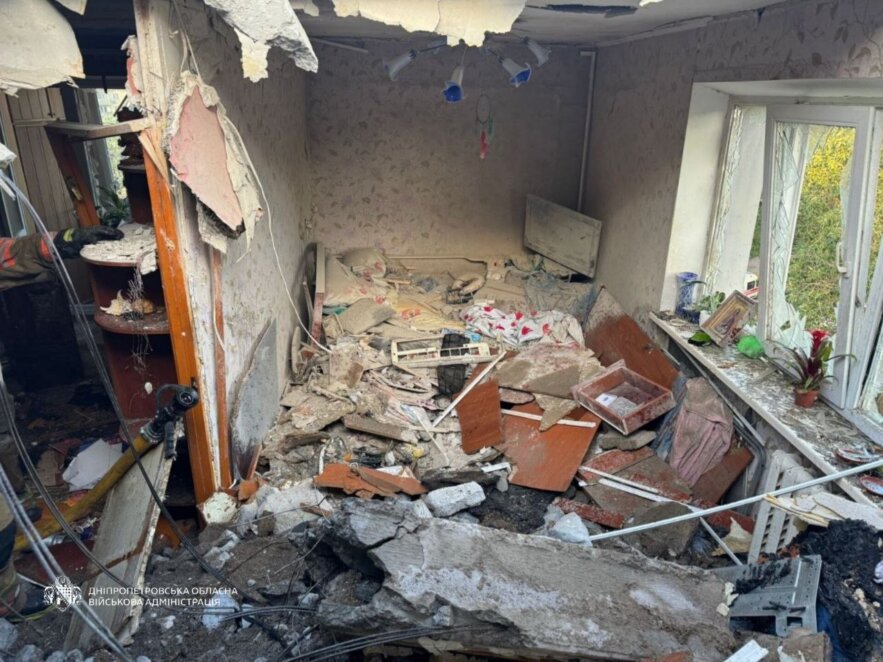 Ворожі атаки по Дніпру та області: четверо людей постраждали, 21 транвя 2026