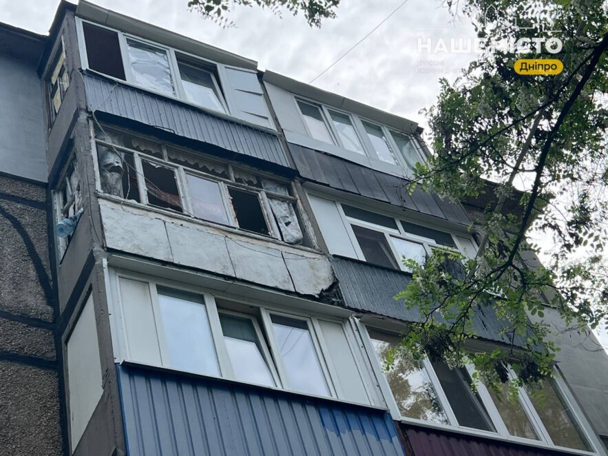 Атака на Дніпро 21 травня 2026: фото з місця подій