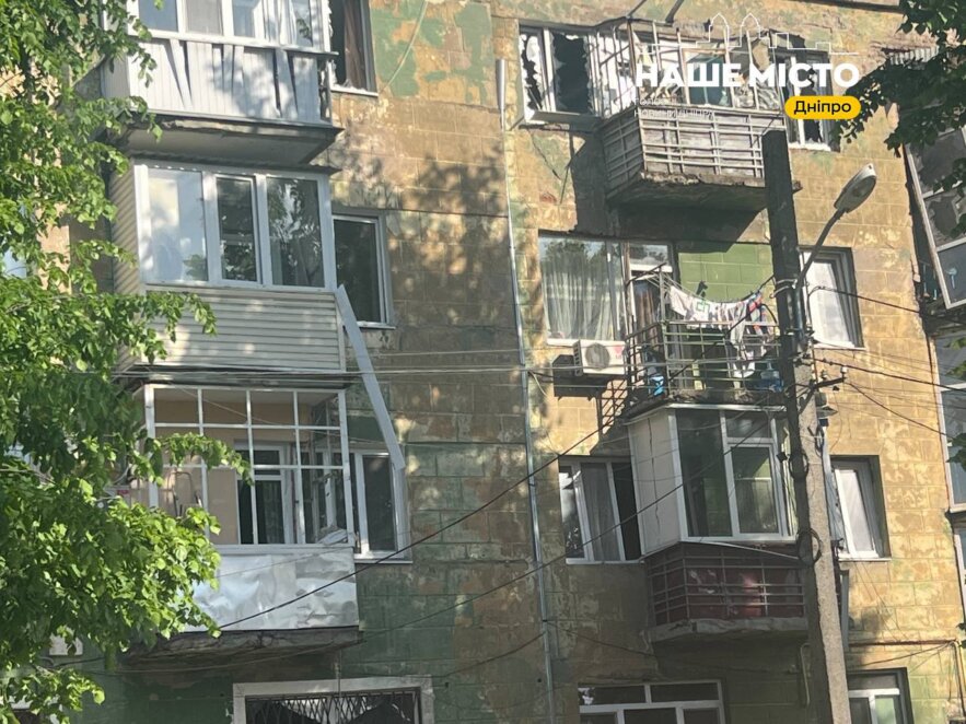 Кількість поранених у Дніпрі зросла до 11: що відбувається на місці атаки