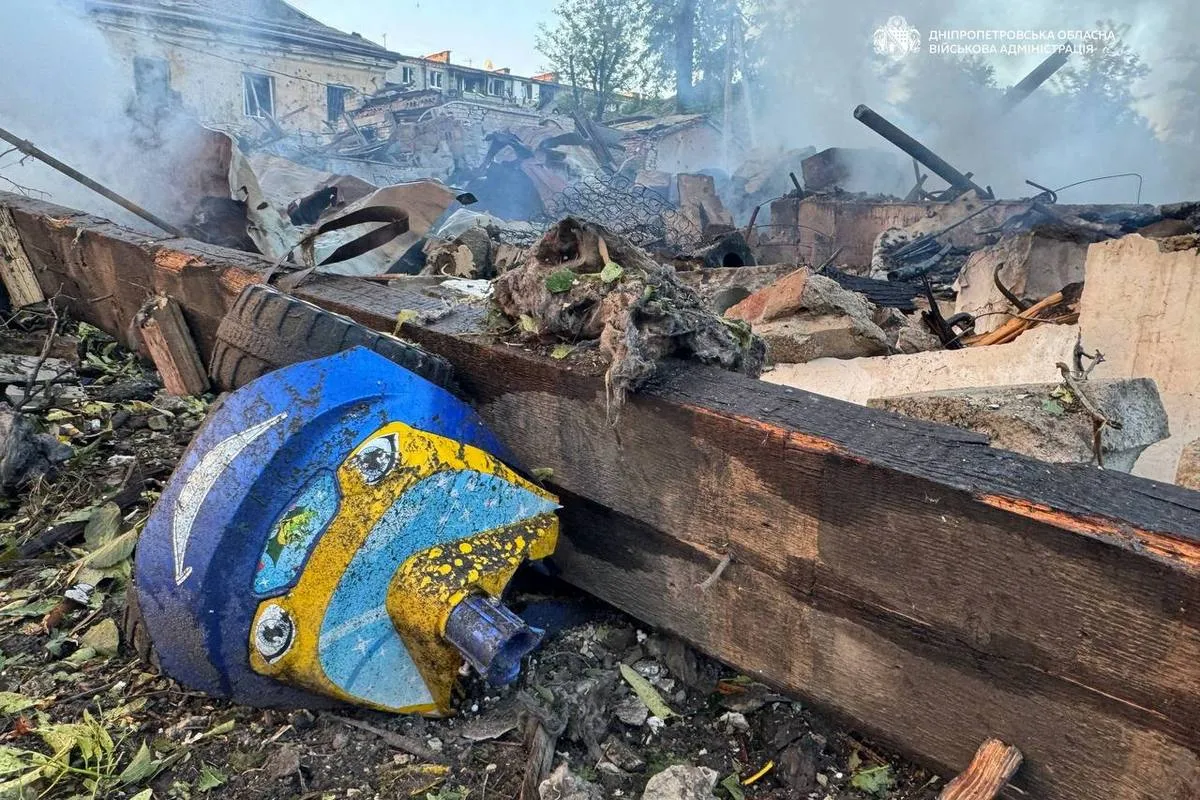 як виглядає Дніпро після нічних ворожих ударів