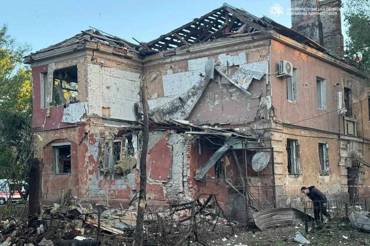 як виглядає Дніпро після нічних ворожих ударів