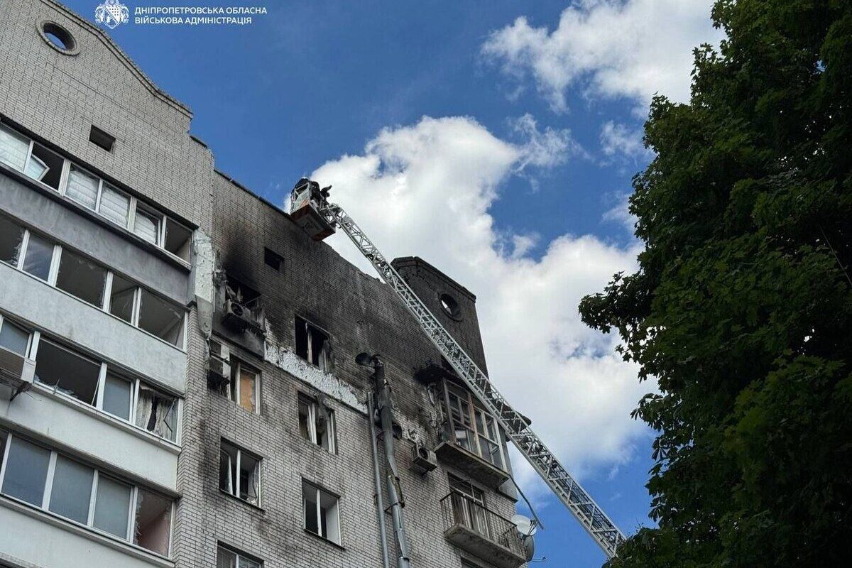 оновлені дані щодо постраждалих після влучання реактивного БпЛА рф по багатоповерхівці у Дніпрі