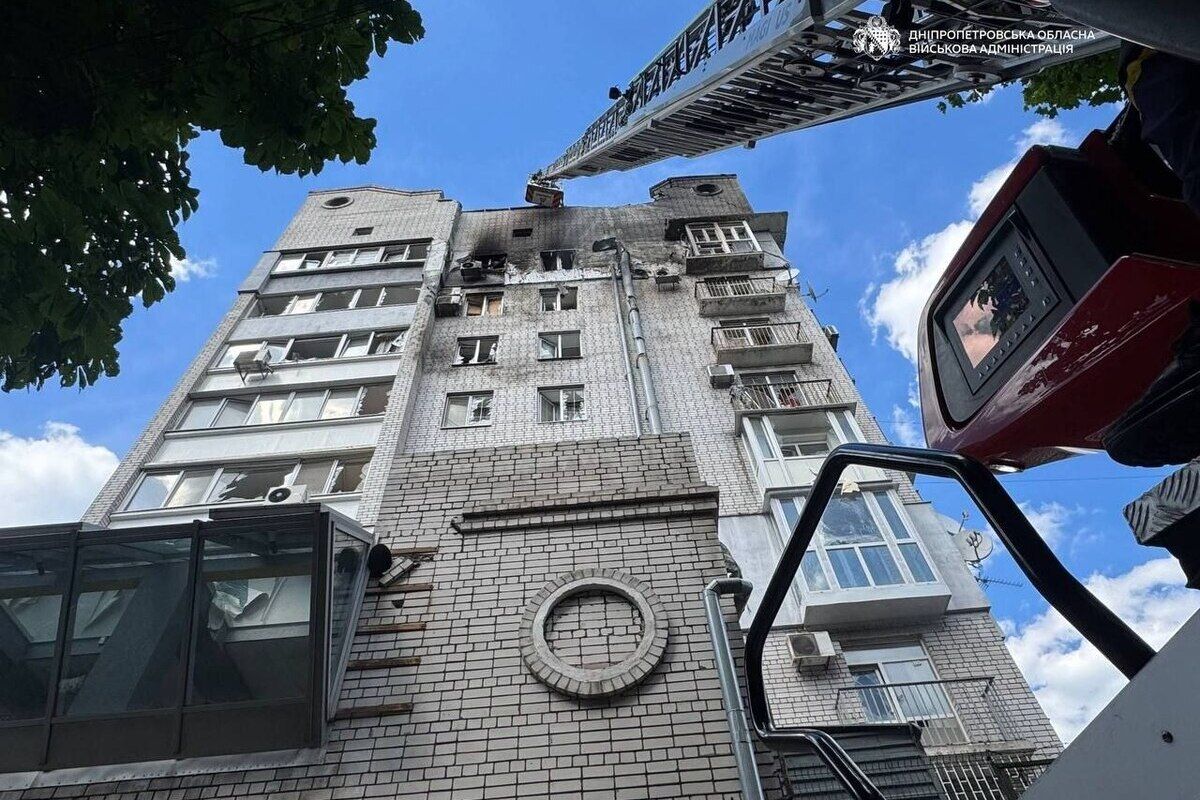 оновлені дані щодо постраждалих після влучання реактивного БпЛА рф по багатоповерхівці у Дніпрі