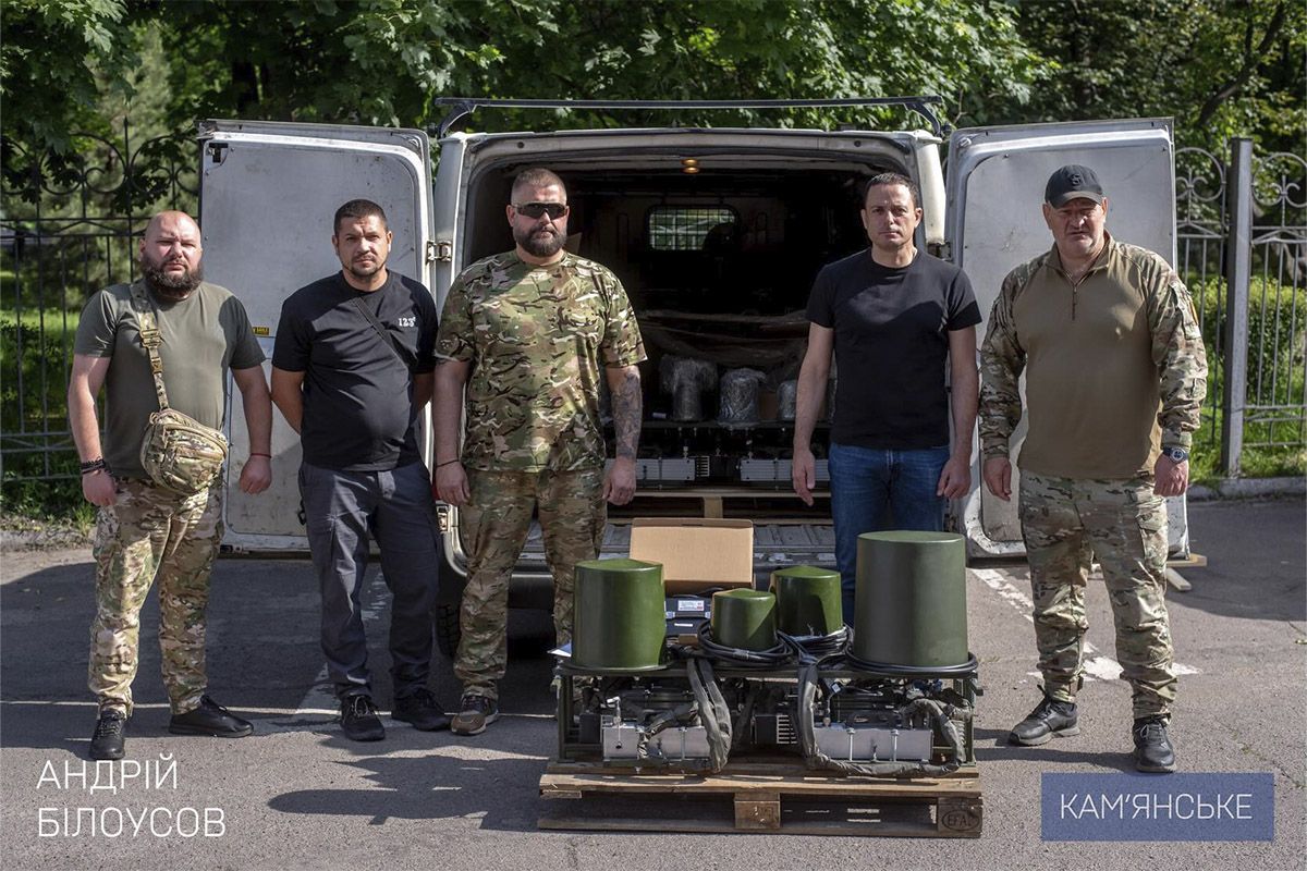 Кам’янське передало бійцям 3-го армійського корпусу сучасні комплекси РЕБ