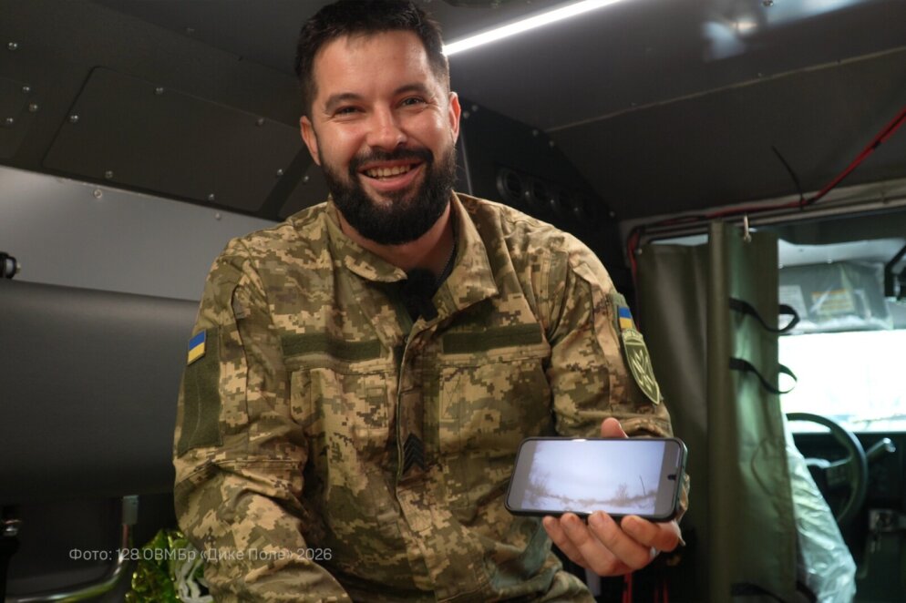 «Мій янгол-охоронець працює на повну»: водій медеваку 128 бригади пережив кілька ударів дронів і КАБів