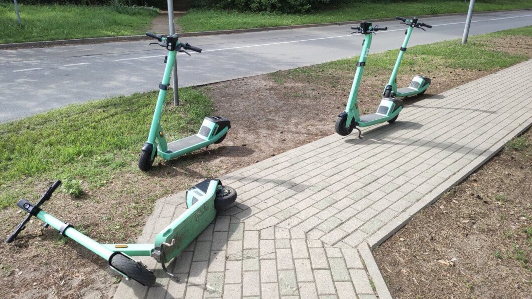 В Україні хочуть запровадити нові покарання для водіїв електросамокатів