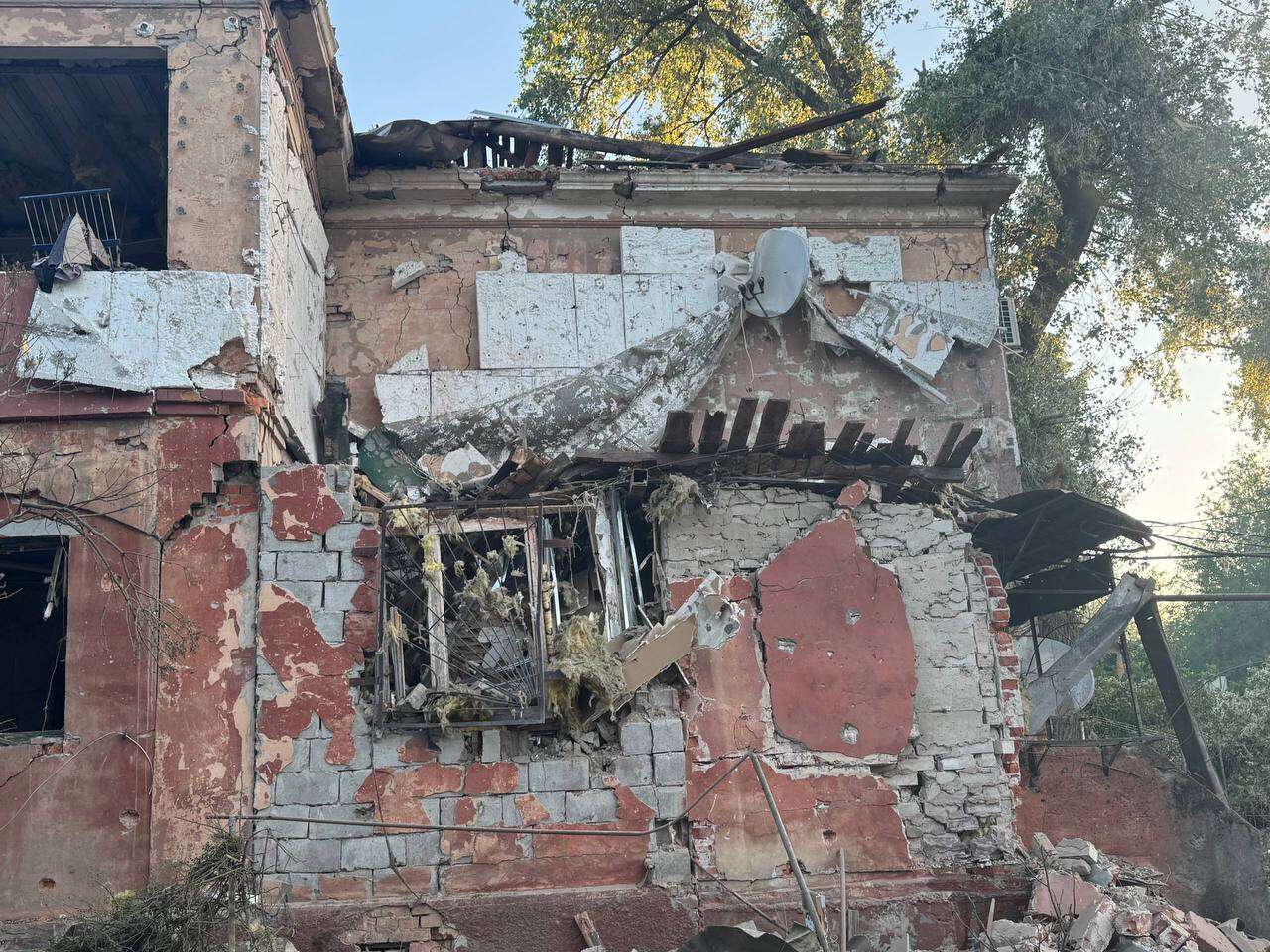 Дніпро пережив червову нічну атаку: що відомо про наслідки