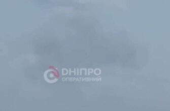 Ворог атакував безпілотниками Дніпровський район: виникла пожежа, є руйнування